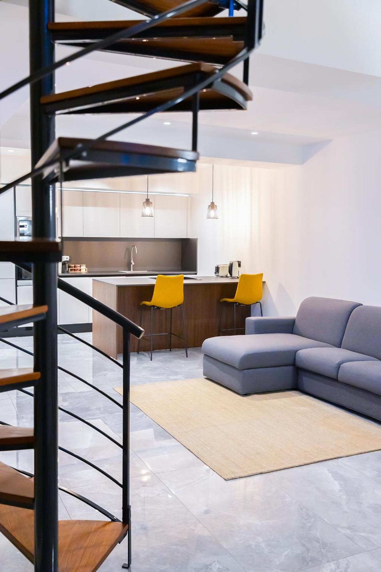איל-פוריאנה Florette Suite 1Br With Stunning Lounge Terrace By Arcobnb מראה חיצוני תמונה