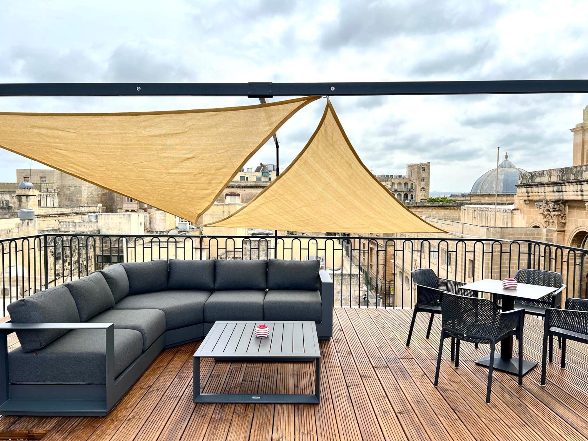 איל-פוריאנה Florette Suite 1Br With Stunning Lounge Terrace By Arcobnb מראה חיצוני תמונה